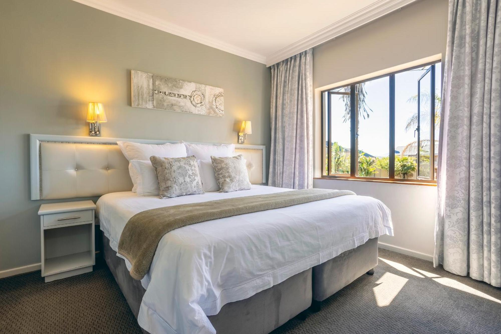 Отель Devonvale Golf & Wine Estate Стелленбос Экстерьер фото